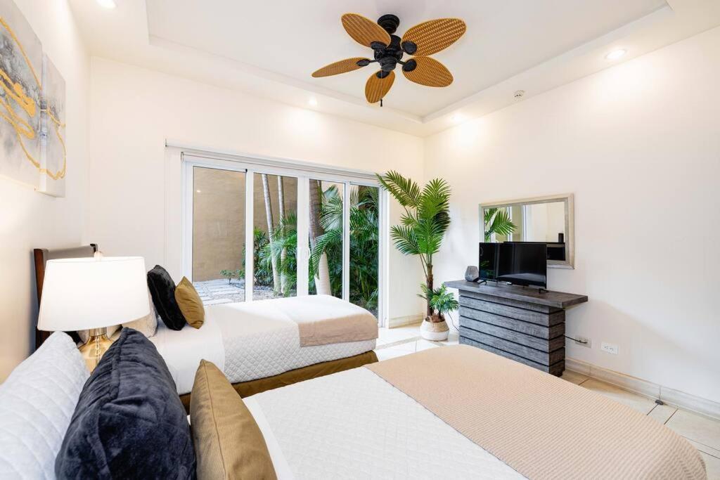 Playa Palapa~Steps From The Ocean! Apartment Тамариндо Екстериор снимка